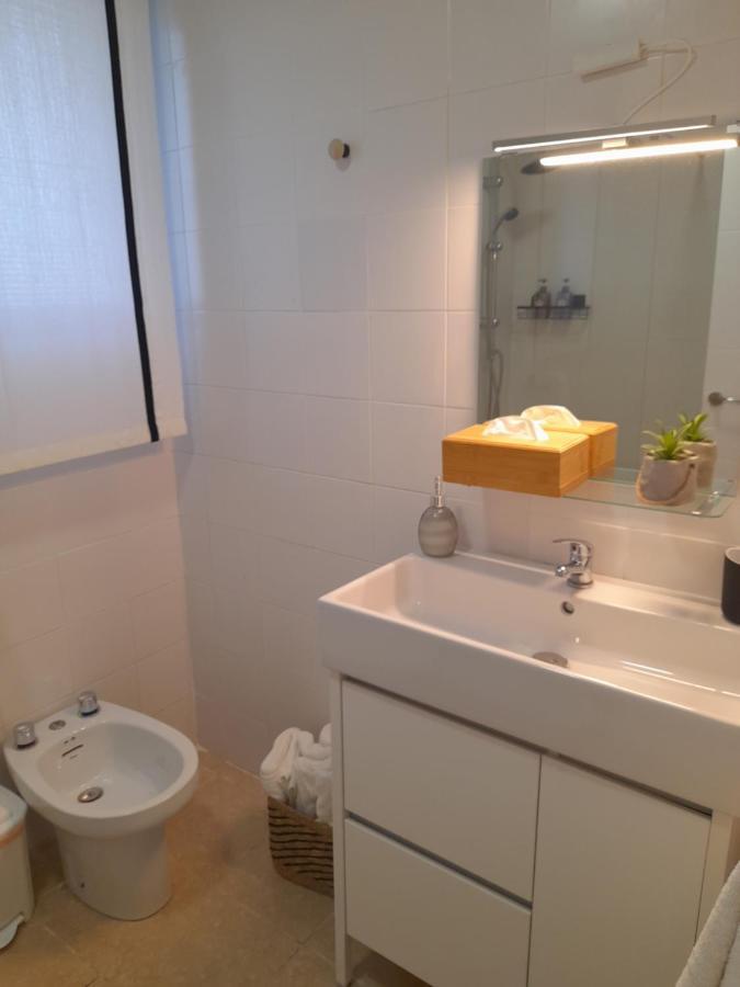 Pikis Apartment Center 1 Seville Exterior photo